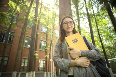 清华大学在职研究生